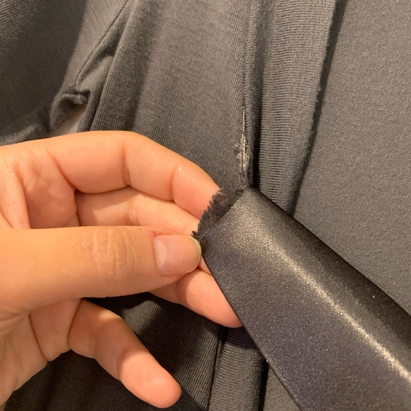 ASOS backless long sleeved sexy grey top w/ tie - Picture 4 of 9